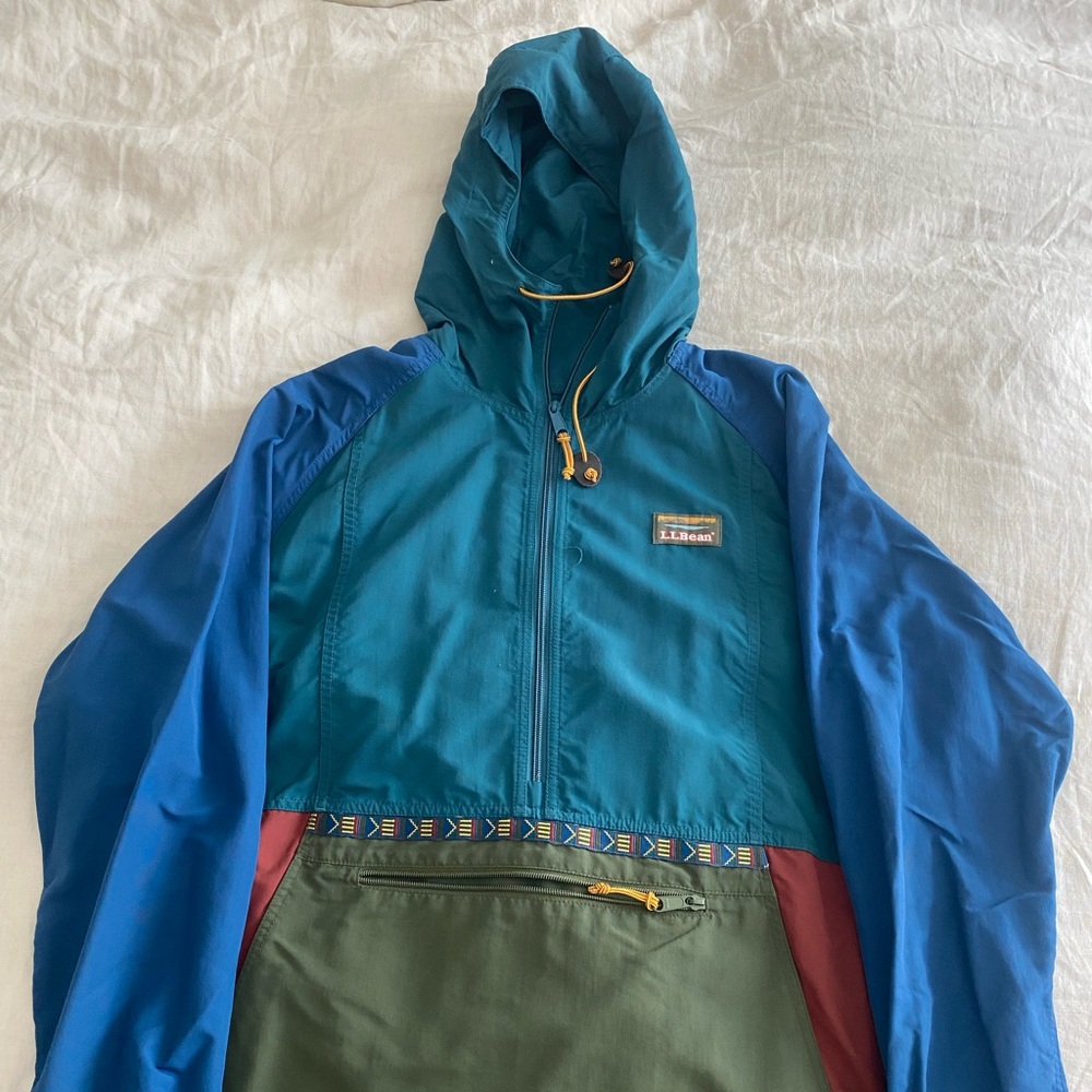 L.L. Bean mens anorak jacket (pocket jacket)
